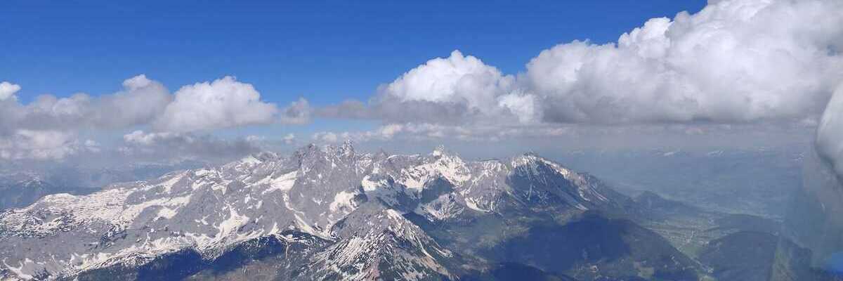 Verortung via Georeferenzierung der Kamera: Aufgenommen in der Nähe von Gemeinde Filzmoos, 5532, Österreich in 3000 Meter